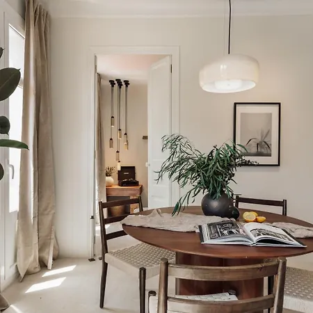 Pavona - 2 Bedrooms And Terrace In Sants Apartament Barcelona